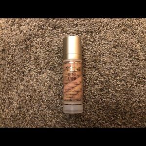 Stilla One Step illuminating primer